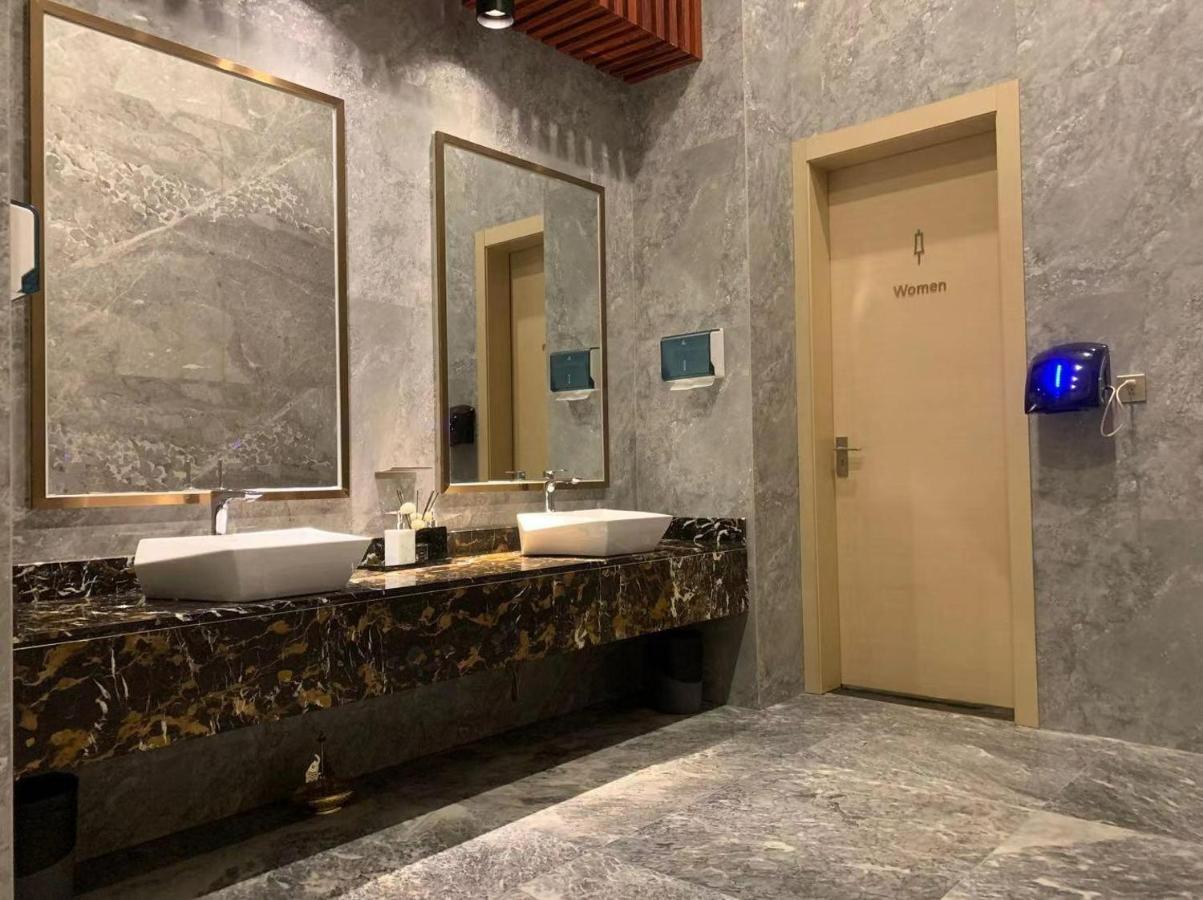 Lavande Hotels-Foshan Yanbu Suiyan East Road Esterno foto